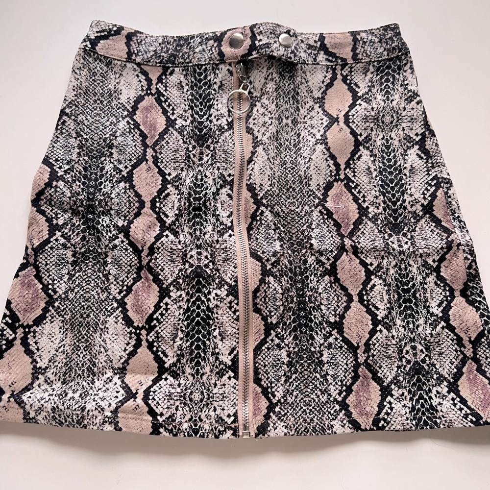 Altar’d State skirt